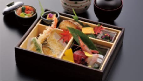 お昼のご会食